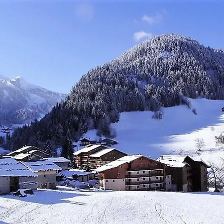 Cosy 2-4 Pers, Coeur De Village, Proche Pistes, Piscine L'ete - Fr-1-342-207 Apartment *